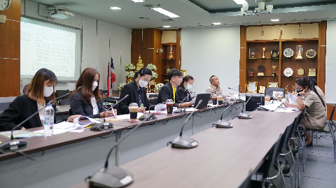การประชุมหารือร่างตัวชี้วัดการประเมินผลการดำเนินงานทุนหมุนเวียน ประจำปีบัญชี ๒๕๖๗